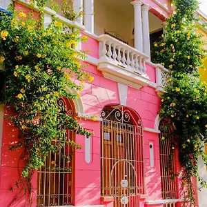 Casa Rosa - Alma Hotel