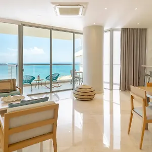 Grand Marina Santa Marta Aparthotel